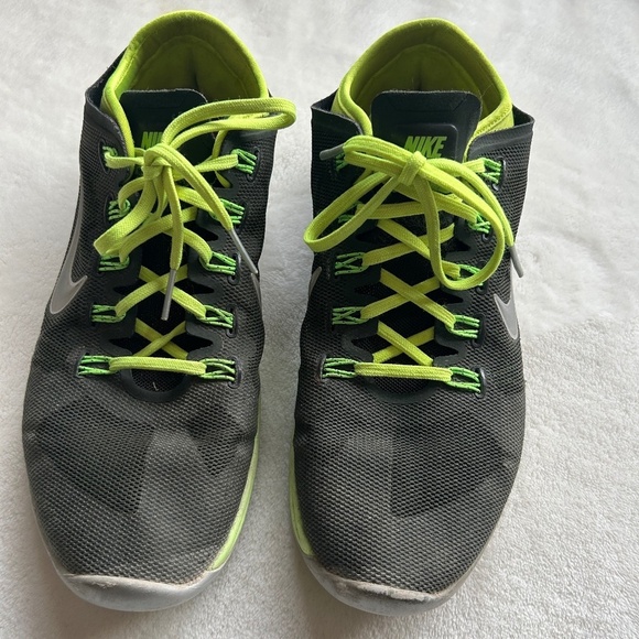 Women's Nike Lunar Hyperworkout XT Training Shoes - Picture 1 of 3